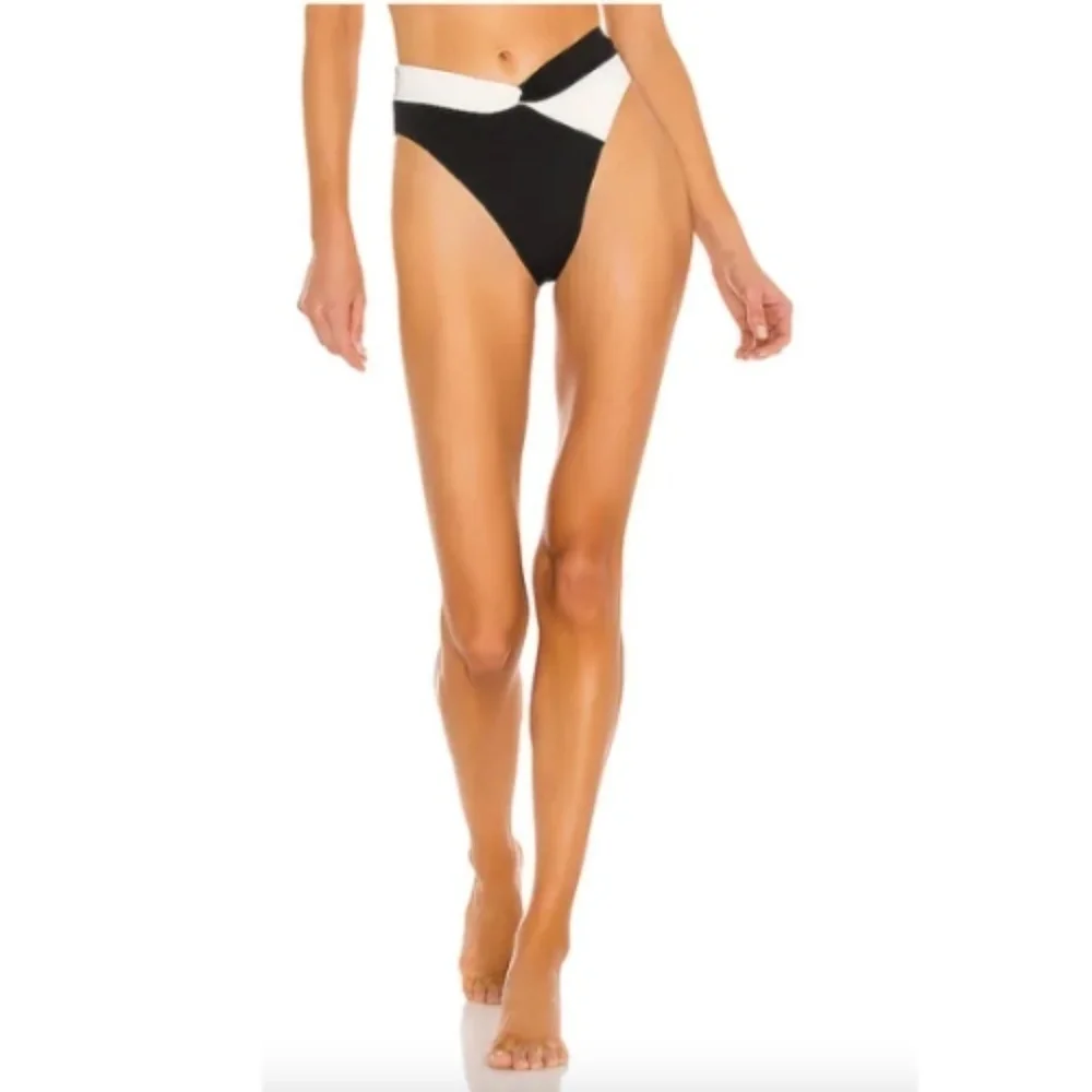 NWT L*Space Ringo Top & Nancy Lee Color Block Bottoms 2 Pc. Bikini Set S…